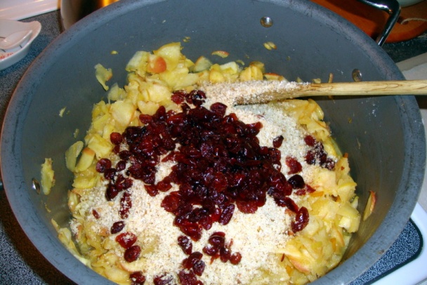 Štrúdľa s jablkami, orechami a brusnicami (fotorecept) - obrázok 5