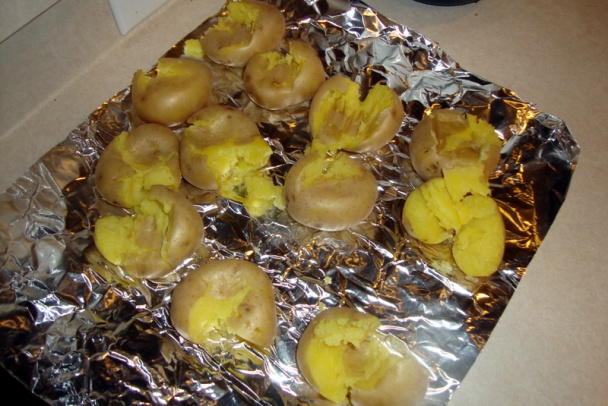 Zemiakový šalát s koriandrovou a petržlenovou vňaťou (fotorecept) - obrázok 5