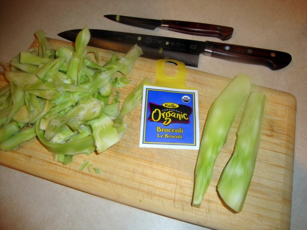 Brokolicový šalát s plátkom lososa (fotorecept) - obrázok 2