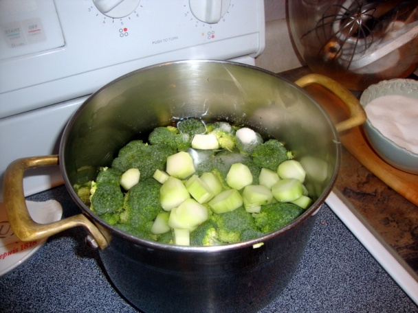 Brokolicový šalát s plátkom lososa (fotorecept) - obrázok 3