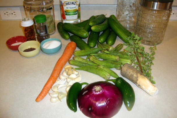 Sladkokyslé uhorky s okrou (fotorecept) - obrázok 1