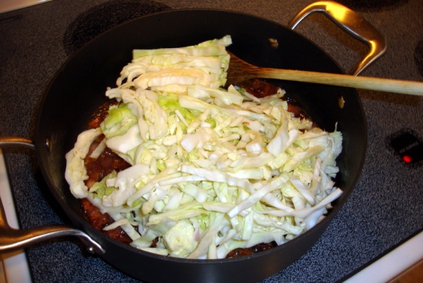 Dusená kapusta s údeným bravčovým mäsom (fotorecept) - obrázok 2