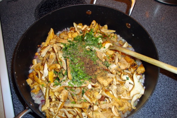 Zemiaková polievka s kuriatkami na kopci (fotorecept) - obrázok 5