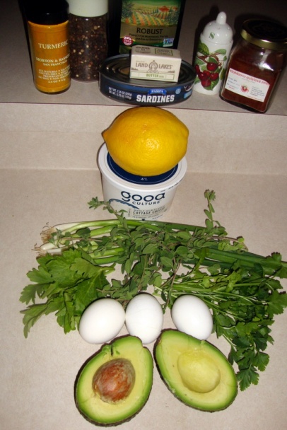 Nátierka zo sardiniek s avokádom a zelinkami (fotorecept) - obrázok 1