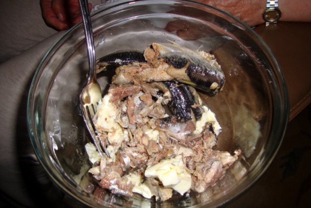 Nátierka zo sardiniek s avokádom a zelinkami (fotorecept) - obrázok 2