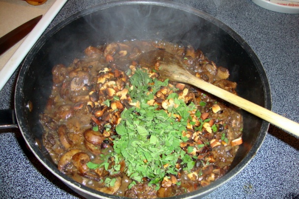 Voňavá nátierka z čerstvých húb (fotorecept) - obrázok 7