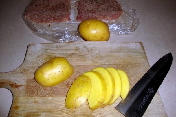 Zemiaky pečené na kukuričnom škrobe (fotorecept) - obrázok 1