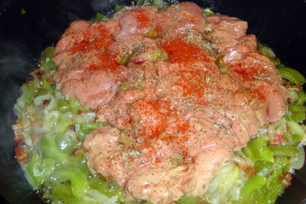 Čarovná panvica s pečeňou, šalotkou a paprikou (fotorecept) - obrázok 3