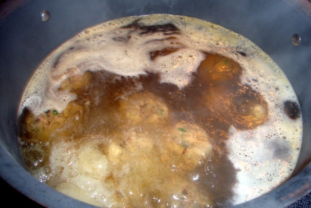 Pečeňové guľky a halušky do kosťovej polievky i mäsového vývaru (fotorecept) - obrázok 7