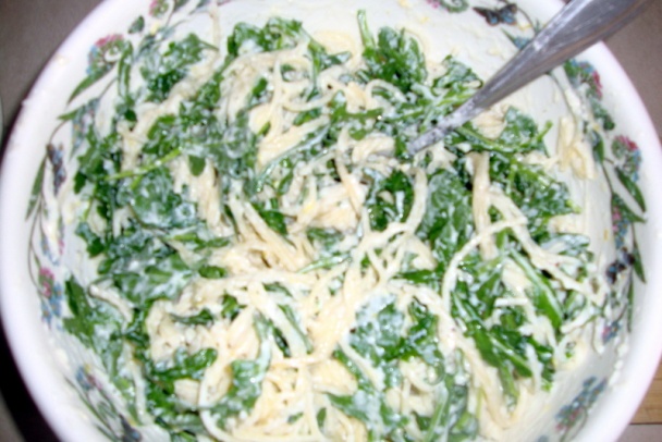 Špagety s ricottovou omáčkou a rukolou (fotorecept) - obrázok 7