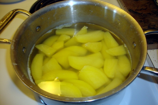 Bravčová minútka s chipotle omáčkou a pečenými zemiakmi (fotorecept) - obrázok 7