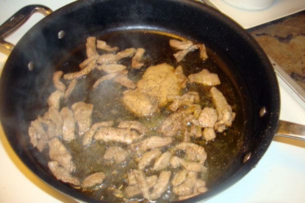 Bravčová minútka s chipotle omáčkou a pečenými zemiakmi (fotorecept) - obrázok 11