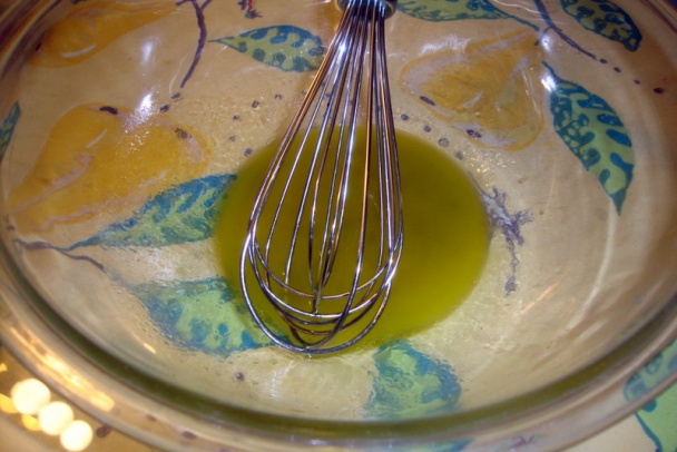 Cícerový šalát so zelenými olivami a s tuniakom (fotorecept) - obrázok 2