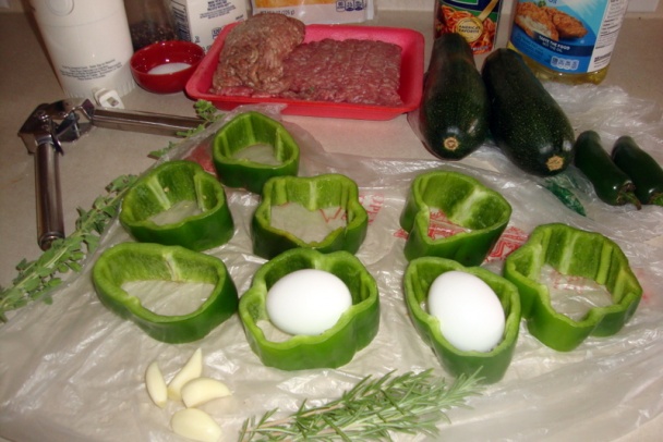 Mleté mäso pečené v zelenej paprike (fotorecept) - obrázok 1