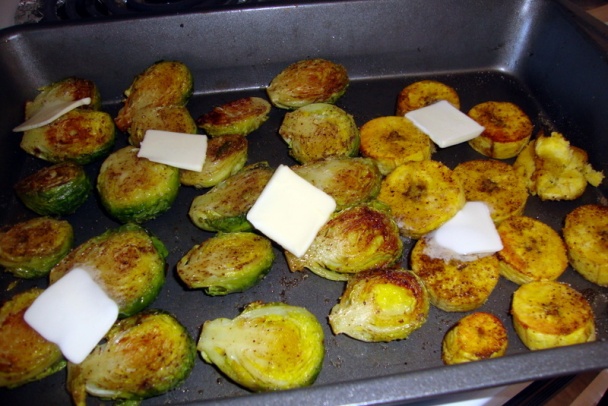 Drobné paradajky, ružičkový kel a plantain ako zoštíhľovací obed (fotorecept) - obrázok 7