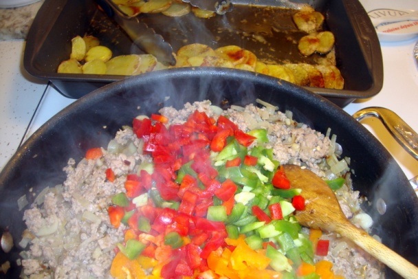 Zemiaky zapečené s mletou teľacinou (fotorecept) - obrázok 5