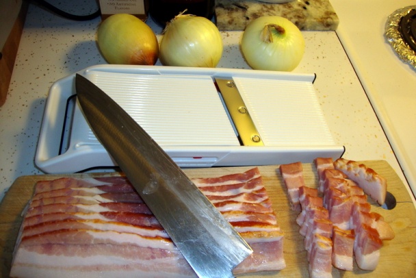 Domáci chlieb s cibuľou na slanine (fotorecept) - obrázok 1