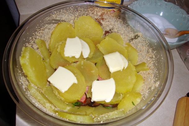 Chalupárske zemiaky zapečené s hubami (fotorecept) - obrázok 6