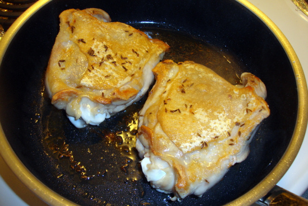 Pečené morčacie stehná so zemiakovými guľkami (fotorecept) - obrázok 2