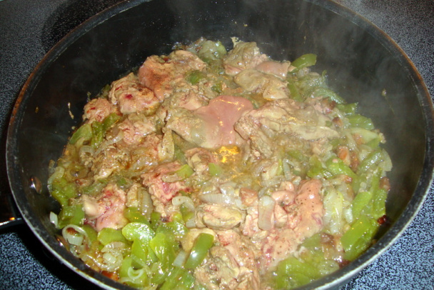 Kuracia pečeň restovaná na slanine a šalotke s paprikou (fotorecept) - obrázok 4