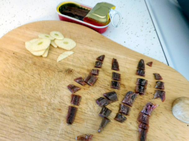 Kapie pečené s ančovičkami a paradajkami (fotorecept) - obrázok 4