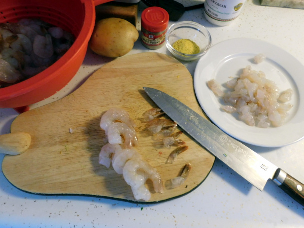 Cestoviny s Alfredo omáčkou a krevetami po mojom (fotorecept) - obrázok 5