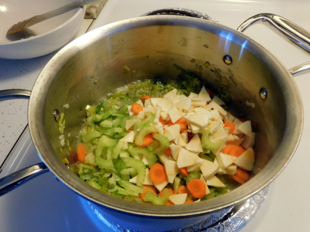 Zeleninová polievka s hlivou kotúčovou (fotorecept) - obrázok 5