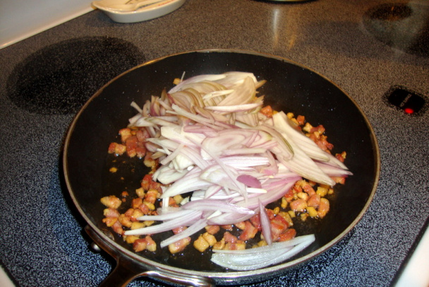 Teplý šalát so šalotkou, hráškom a čerstvou mätou (fotorecept) - obrázok 4