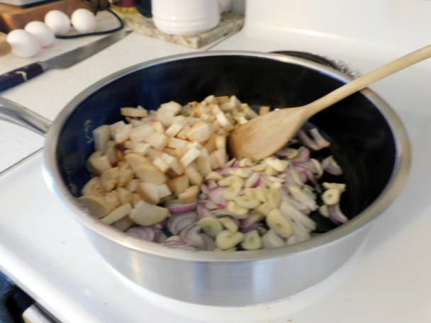 Kuracie stehná s kráľovskými fanfárami a Chmeli-Suneli (fotorecept) - obrázok 4