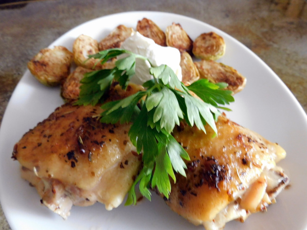 Kuracie stehná s pečeným ružičkovým kelom (fotorecept) - obrázok 7