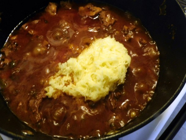 Bravčový perkelt s kyslou kapustou (fotorecept) - obrázok 5