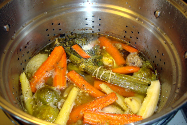 Polievka z morky s pečeňovými haluškami (fotorecept) - obrázok 6