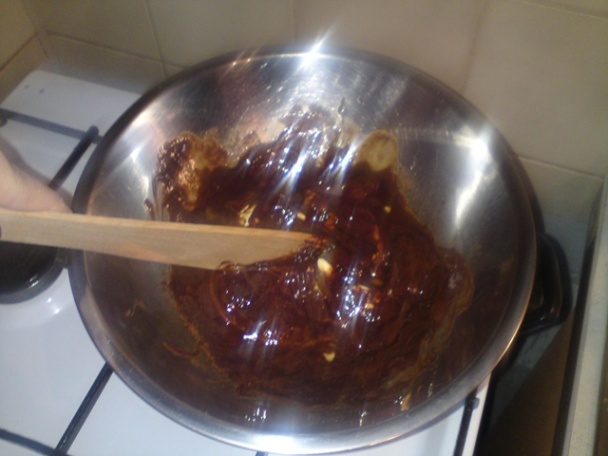 Čokoládová torta s jahodami - obrázok 7