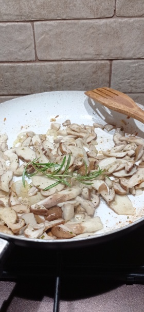 Hríbové chlebíky (fotorecept) - obrázok 2