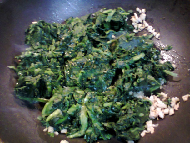 Špagety so špenátom a tofu (fotorecept) - obrázok 2