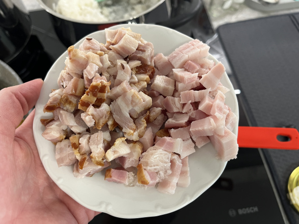 Bagetky s čerstvými šampiňónmi, slaninkou a kápiou (fotorecept) - obrázok 4