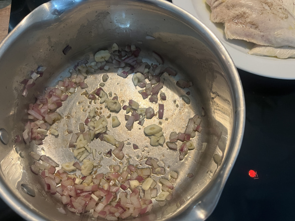 Kuracie prsia so špenátom a šampiňónmi v krémovej parmezánovej omáčke (fotorecept) - obrázok 4