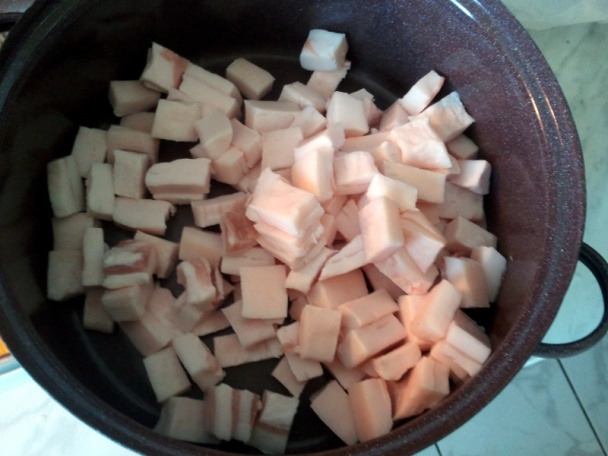 Domáca bravčová masť a oškvarky (fotorecept) - obrázok 2