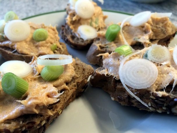 Nátierka z údenej makrely (fotorecept) - obrázok 3