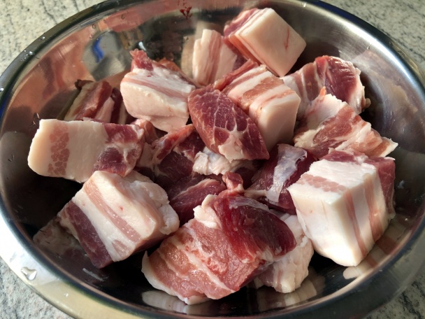 Bravčové výpečky s červenou kapustou (fotorecept) - obrázok 1