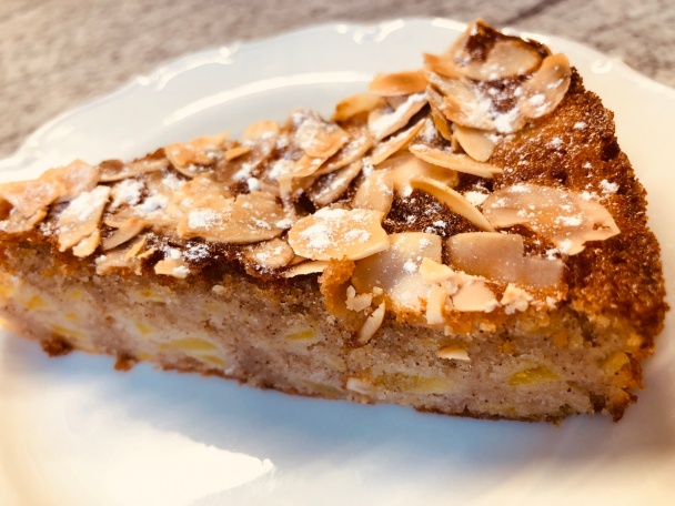 Jablkový koláč so škoricou a s mandľami (fotorecept) - obrázok 9