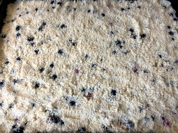 Sypaný tvarohovo-ríbezľový koláč (fotorecept) - obrázok 7