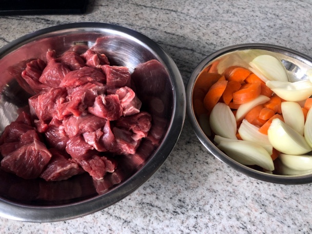 Hovädzie po burgundsky (fotorecept) - obrázok 1