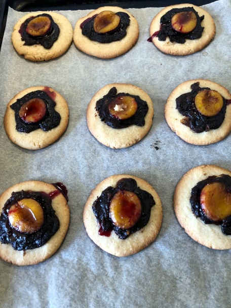 Krehké slivkovo-lekvárové koláčiky (fotorecept) - obrázok 7