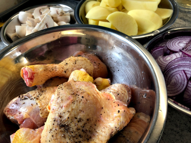 Pečené kuracie stehná s luxusnou omáčkou (fotorecept) - obrázok 2