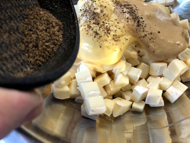 Hermelínový šalát s vajcom (fotorecept) - obrázok 2