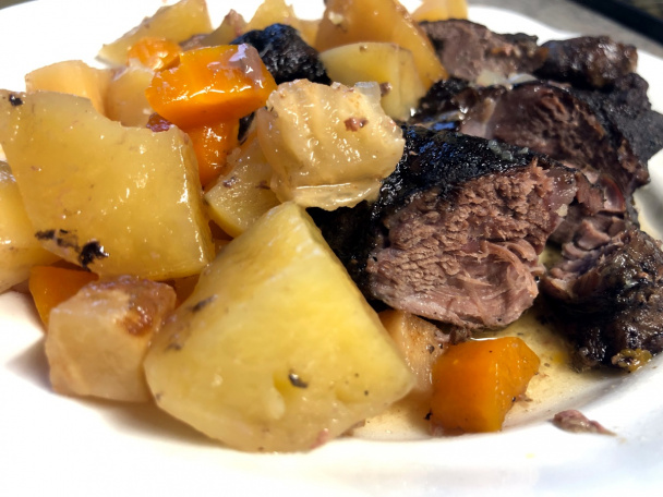 Srnčia lopatka na koreňovej zelenine v pomalom hrnci (fotorecept) - obrázok 6