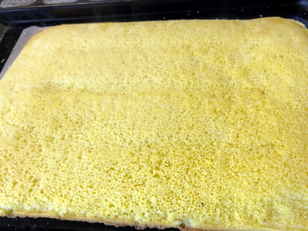 Ľahučké piškótové rezy (fotorecept) - obrázok 7