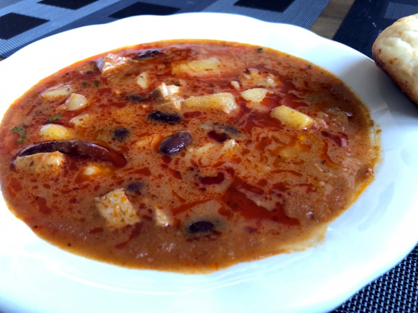 Zemiakový guláš s fazuľou (fotorecept) - obrázok 7