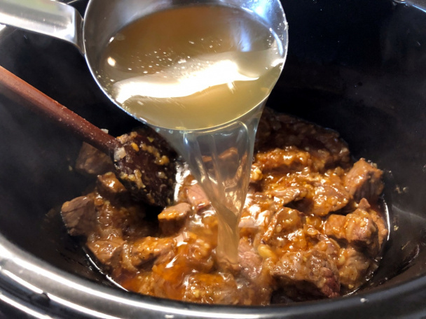 Hovädzie na cesnaku a smotane (fotorecept) - obrázok 5